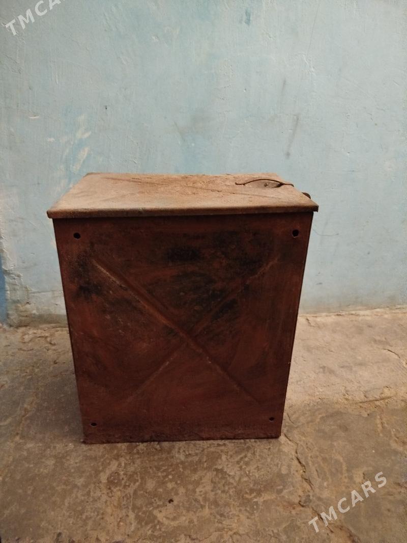 Ящик железный. - Türkmenbaşy - img 1