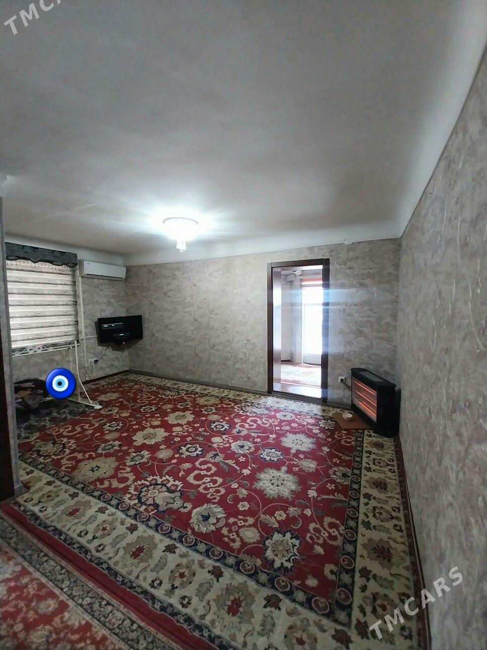 205B 2 etaž 1 komnat - Balkanabat - img 1