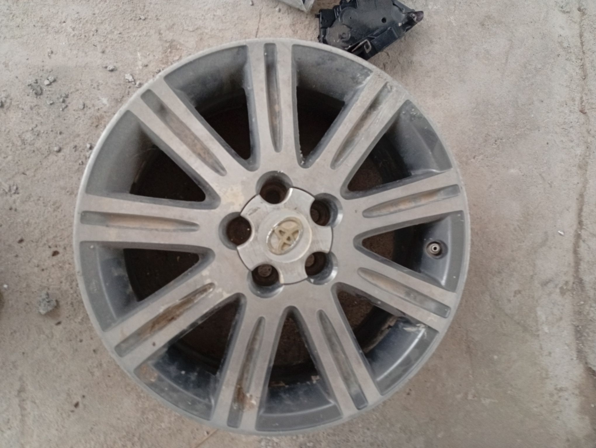 dyska 17 lik 400 TMT - Бузмеин - img 1