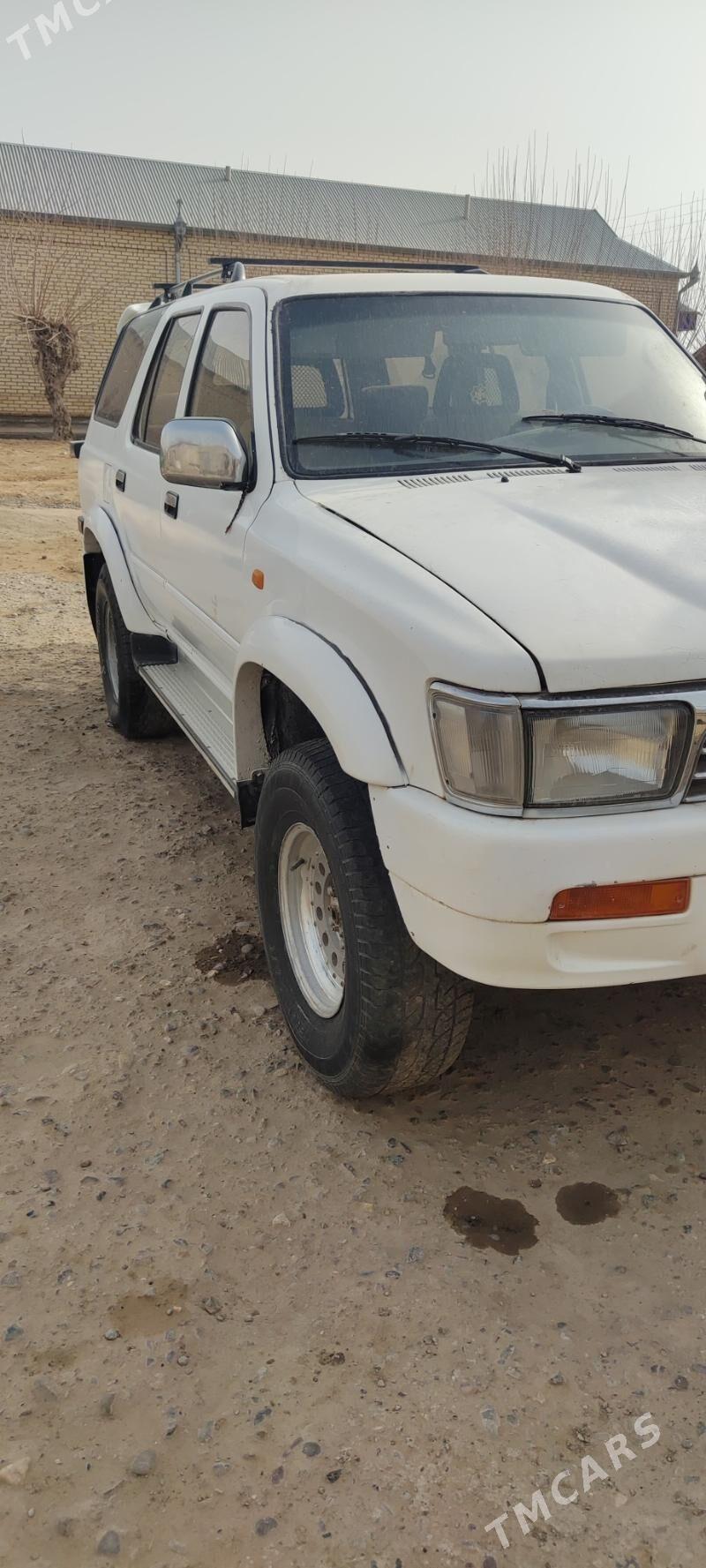 Toyota 4Runner 1993 - 100 000 TMT - Мургап - img 1