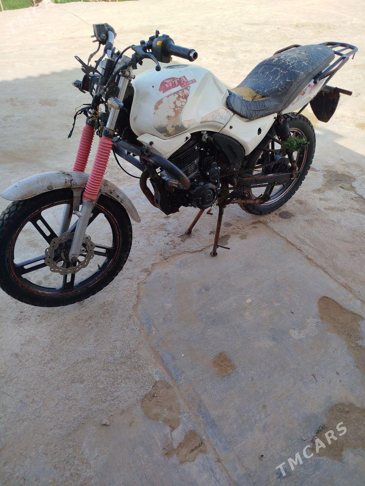 Fekon FK150-8G 2016 - 8 800 TMT - Сакарчага - img 1