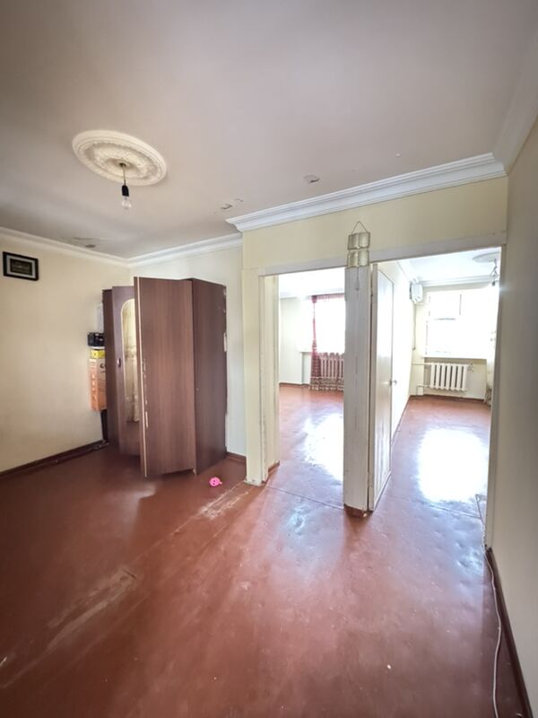 10mkr 3/3et 2kom arzan - 10 мкр - img 1