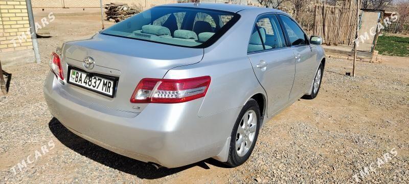 Toyota Camry 2010 - 225 000 TMT - Sakarçäge - img 1