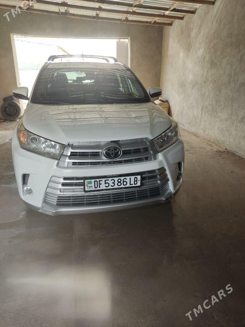 Toyota Highlander 2019 - 445 000 TMT - Köýtendag - img 1