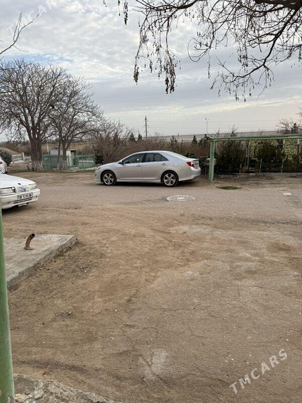 Toyota Camry 2014 - 250 000 TMT - Туркменбаши - img 1