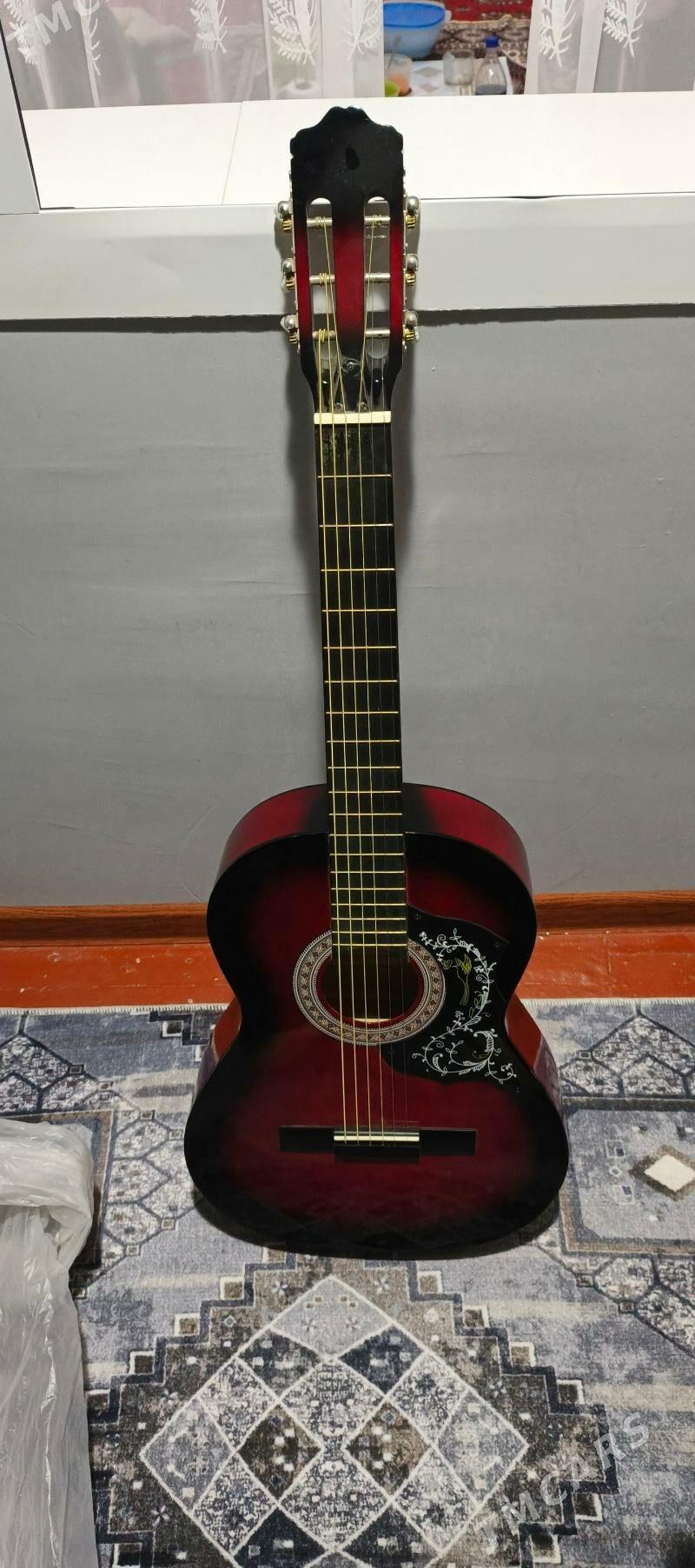 Gitara - Mary - img 1