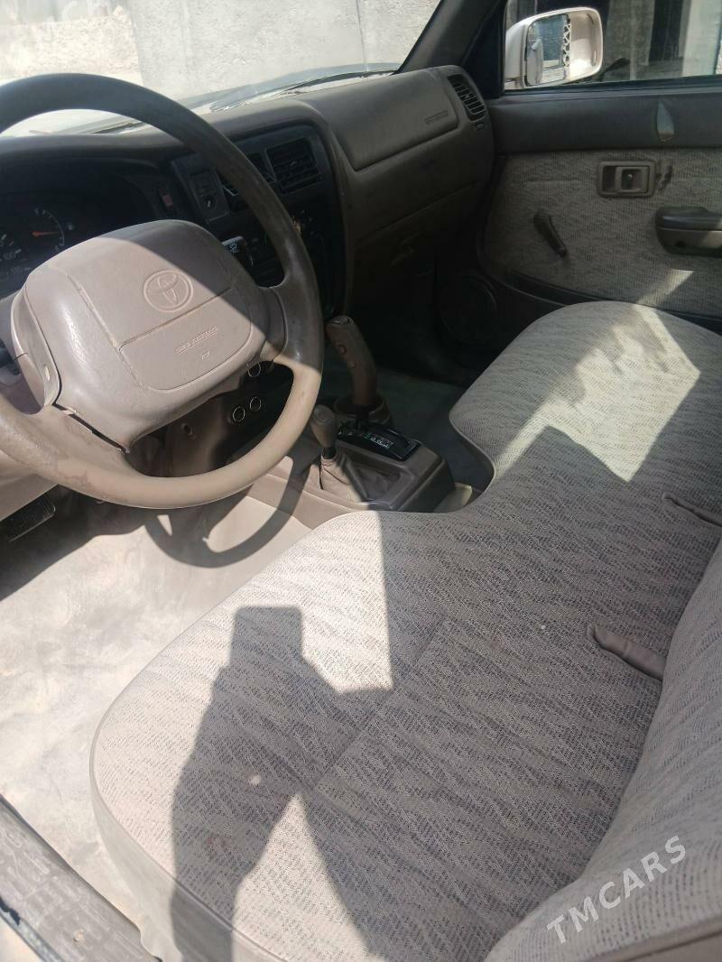 Toyota Tacoma 1999 - 150 000 TMT - Magdanly - img 1