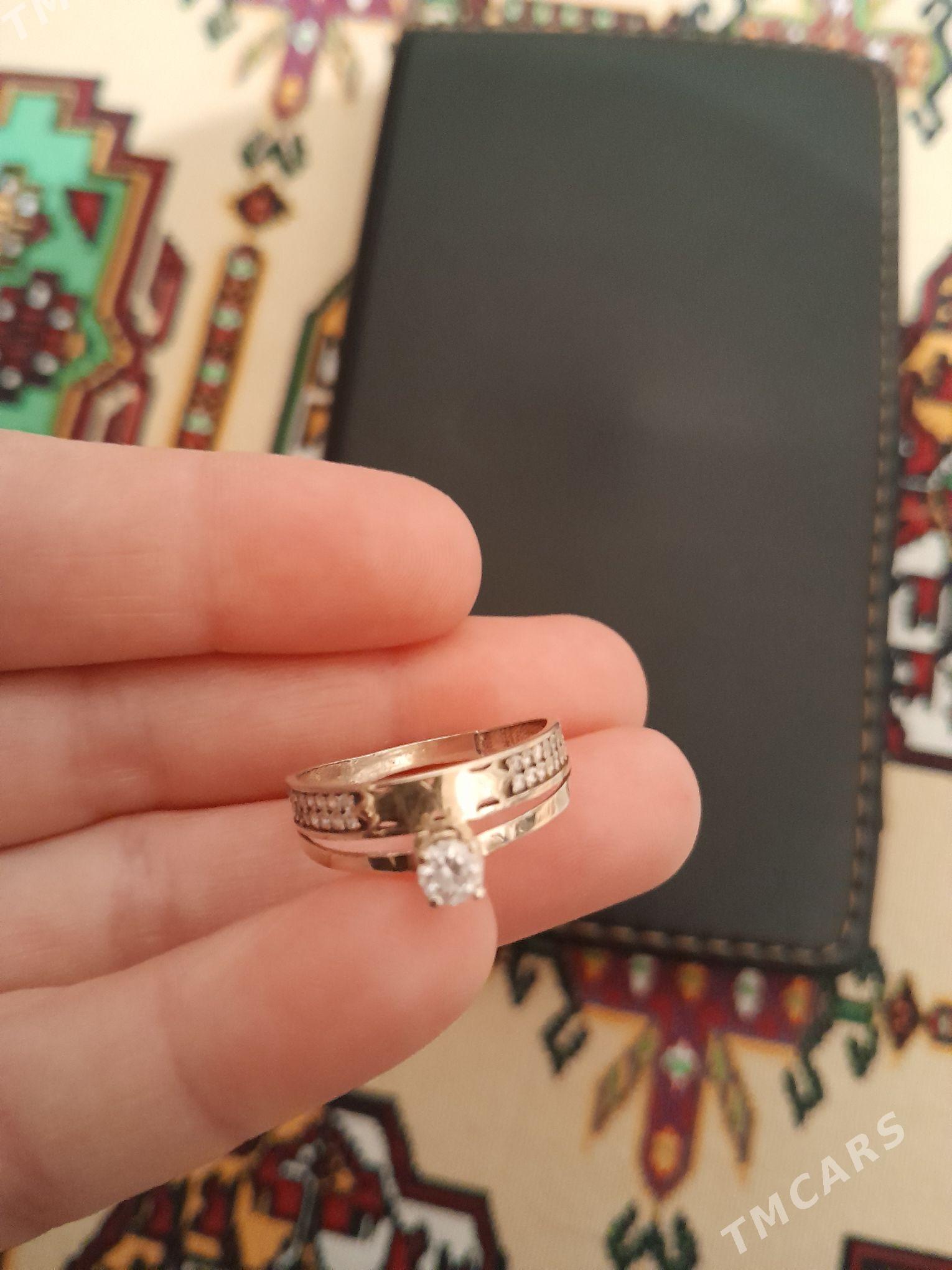 Gyzyl ÿùzùk - Änew - img 1