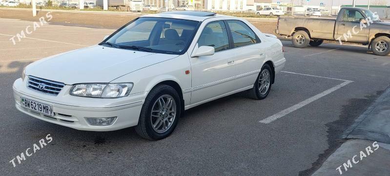 Toyota Camry 2000 - 170 000 TMT - Мары - img 1