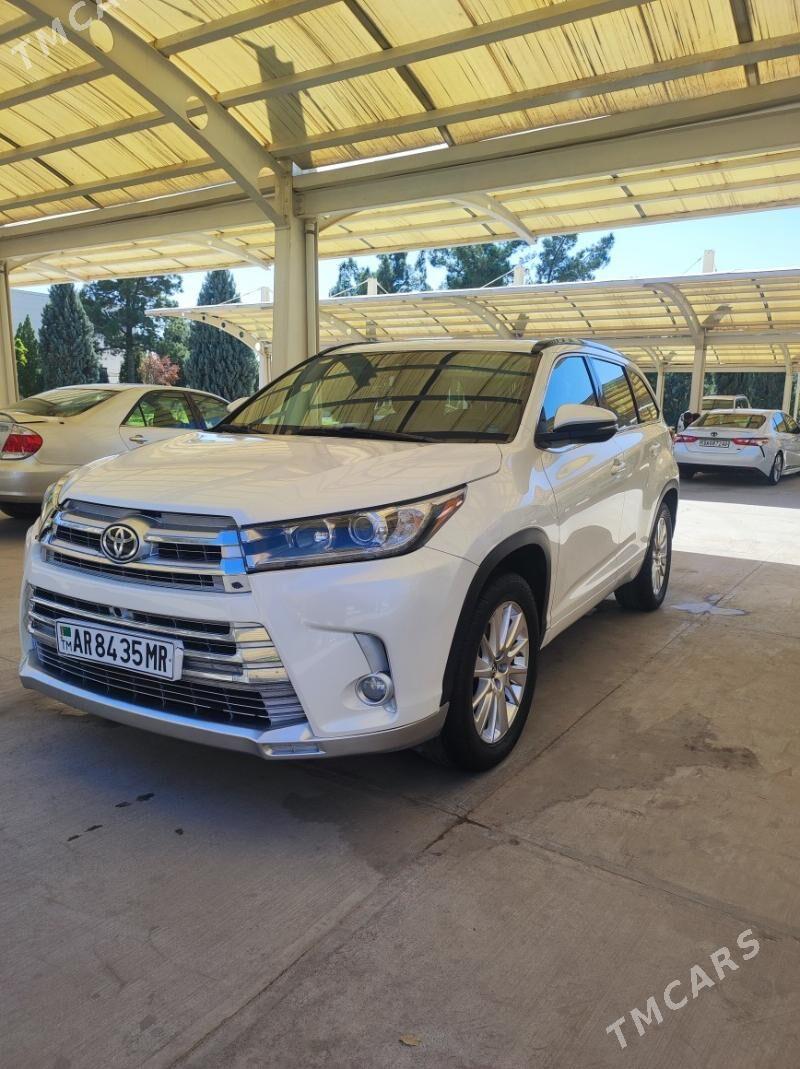 Toyota Highlander 2018 - 495 000 TMT - Мары - img 1