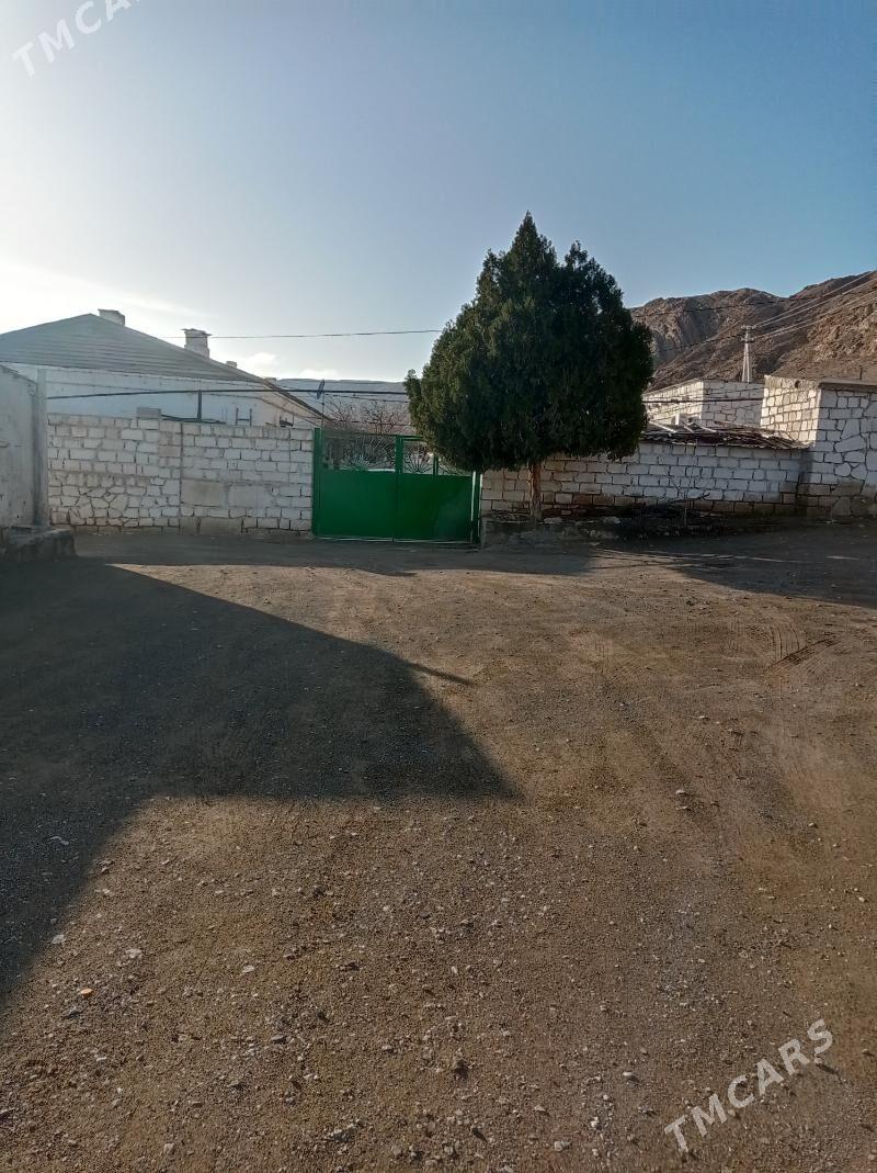 Продам или обменяю дом - Туркменбаши - img 1