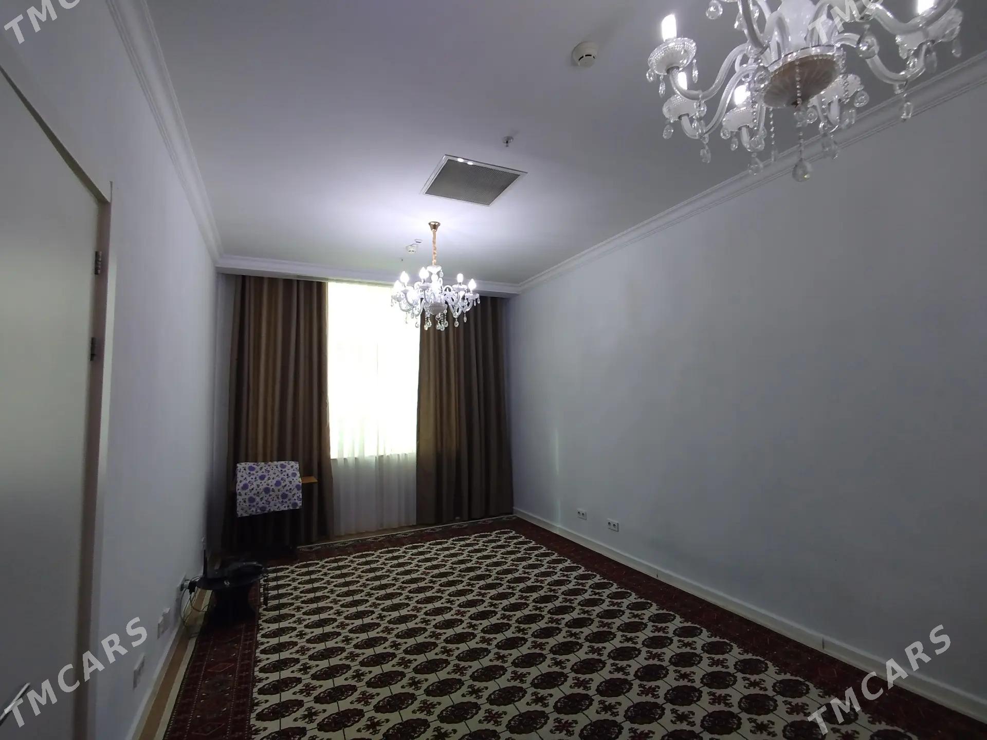 Olimpiski 12/6 et 3kom 127m2 - Olimpiýa şäherçesi - img 1