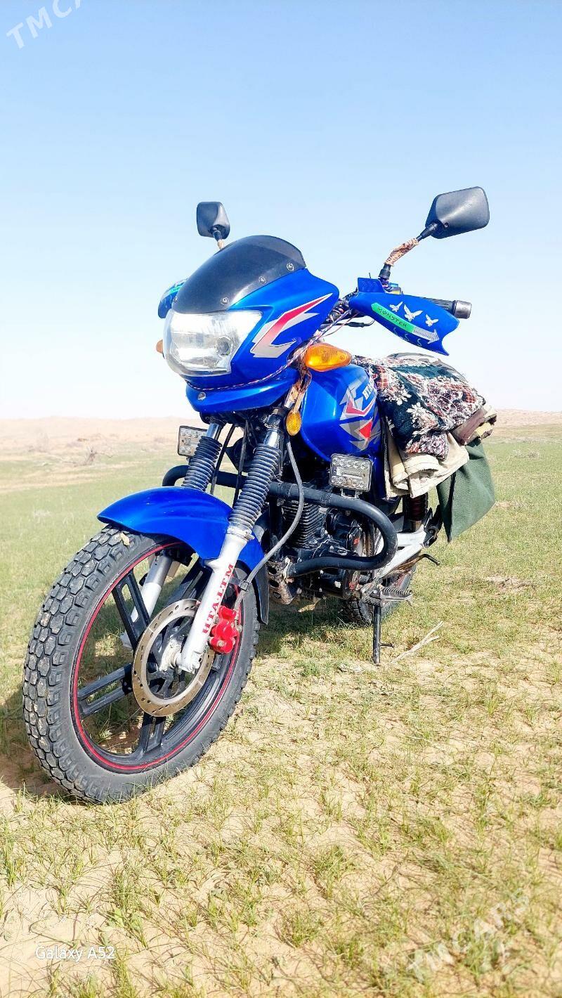 Fekon FK200-14G 2014 - 32 000 TMT - Ýolöten - img 1