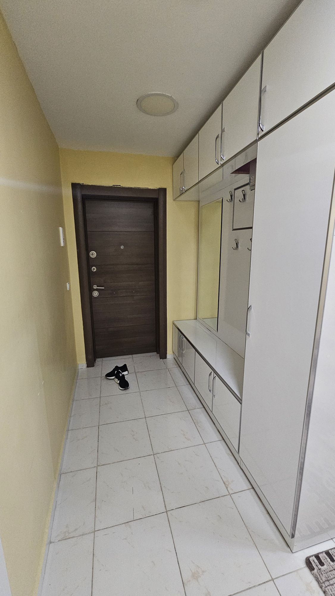 MIR8 2KOM EYESI MOSKOVSKI - Мир 8 - img 1