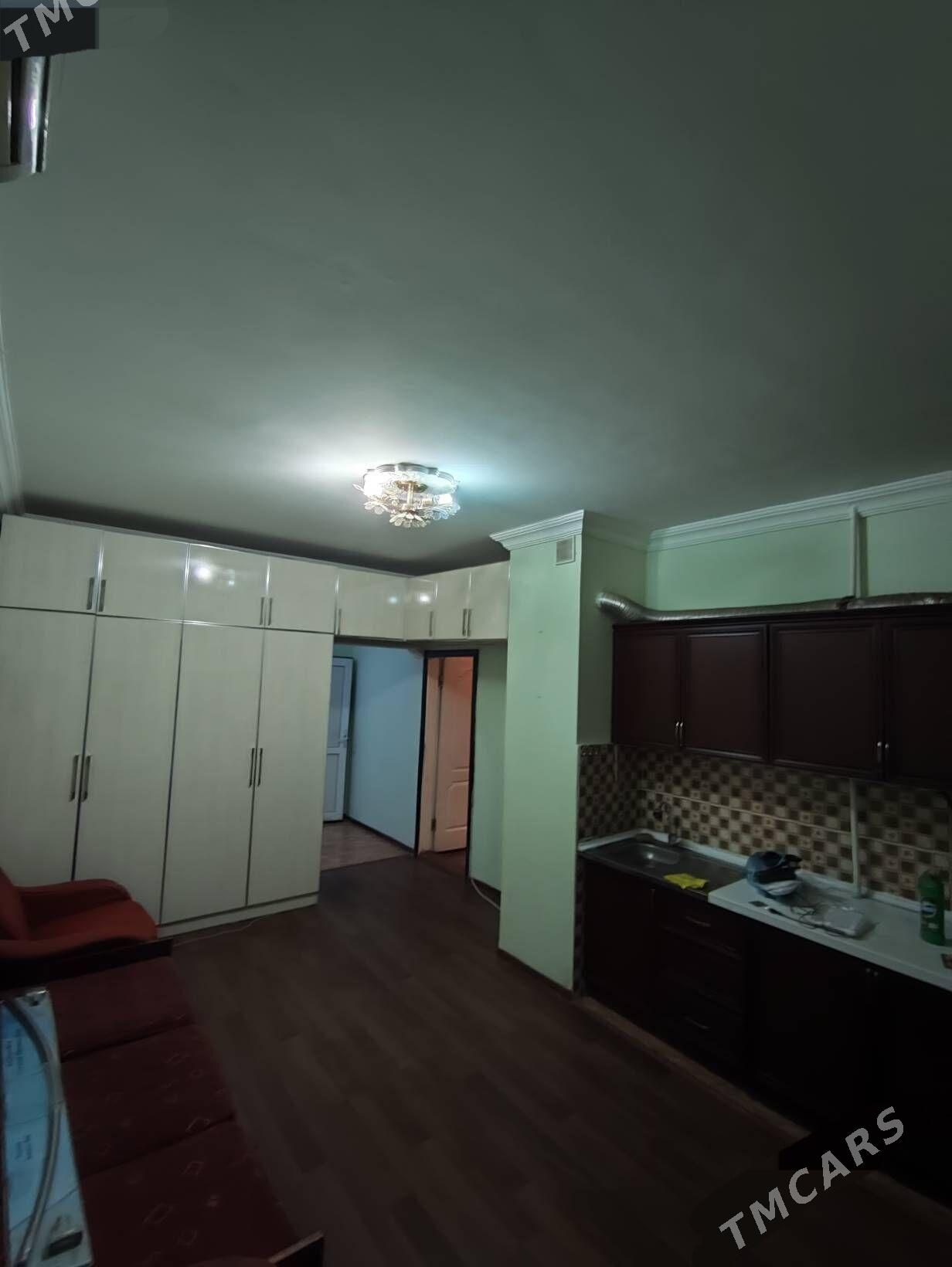 SATLYK JAYLAR - Parahat 6 - img 1