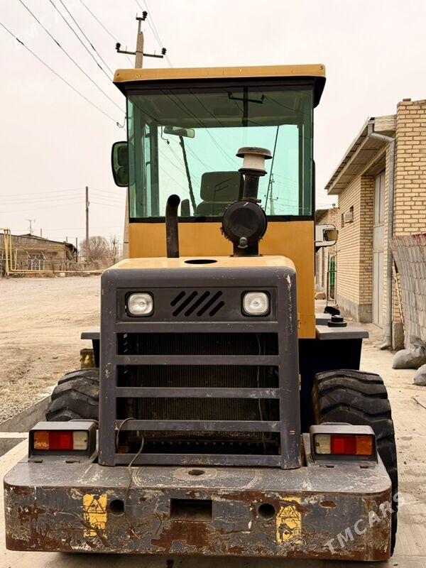 XCMG 25 2014 - 200 000 TMT - Туркменабат - img 1