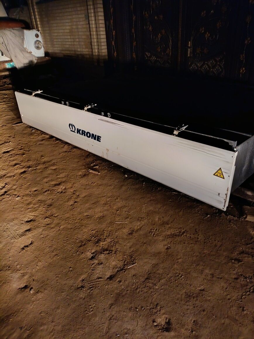 krone paletnisa prisep ucin 8 000 TMT - Сакарчага - img 1