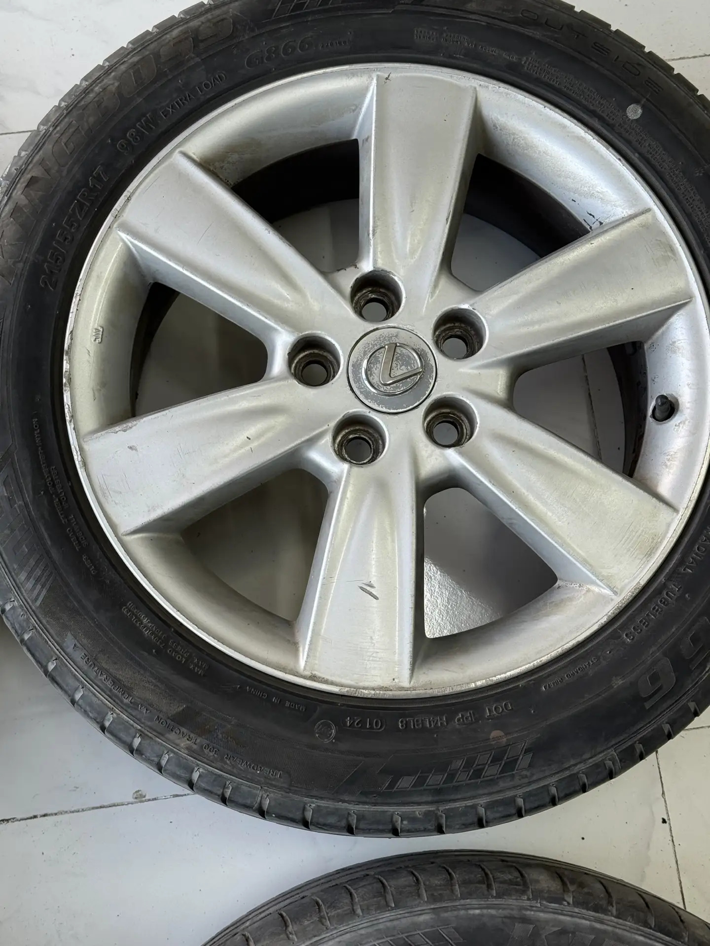 disko lexus 17 teker ayak 5 000 TMT - Балканабат - img 1