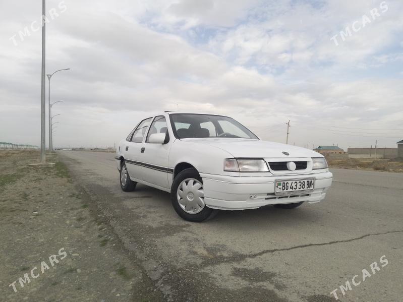 Opel Vectra 1992 - 30 000 TMT - Bäherden - img 1
