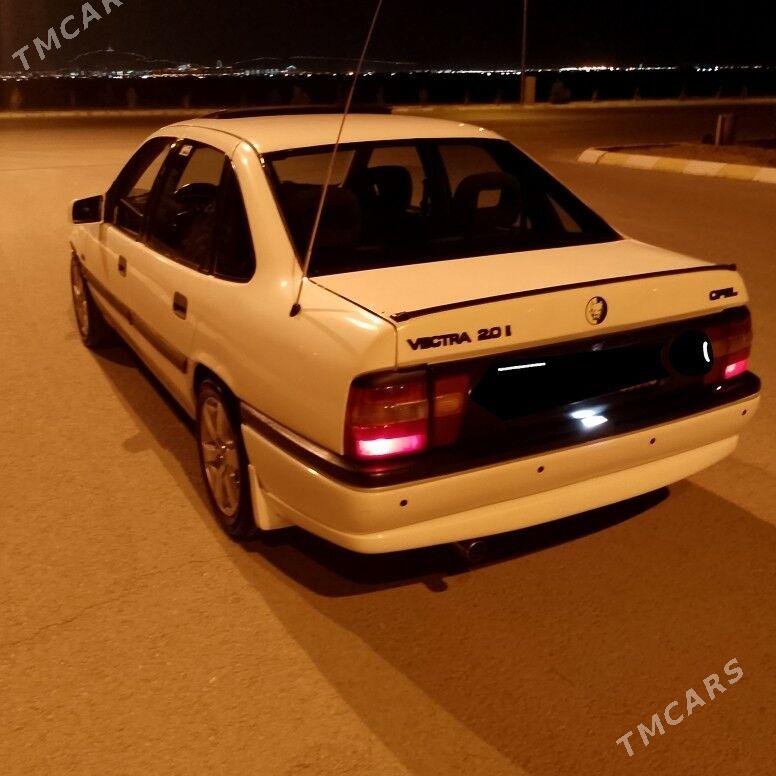 Opel Vectra 1993 - 48 000 TMT - Parahat 7 - img 1