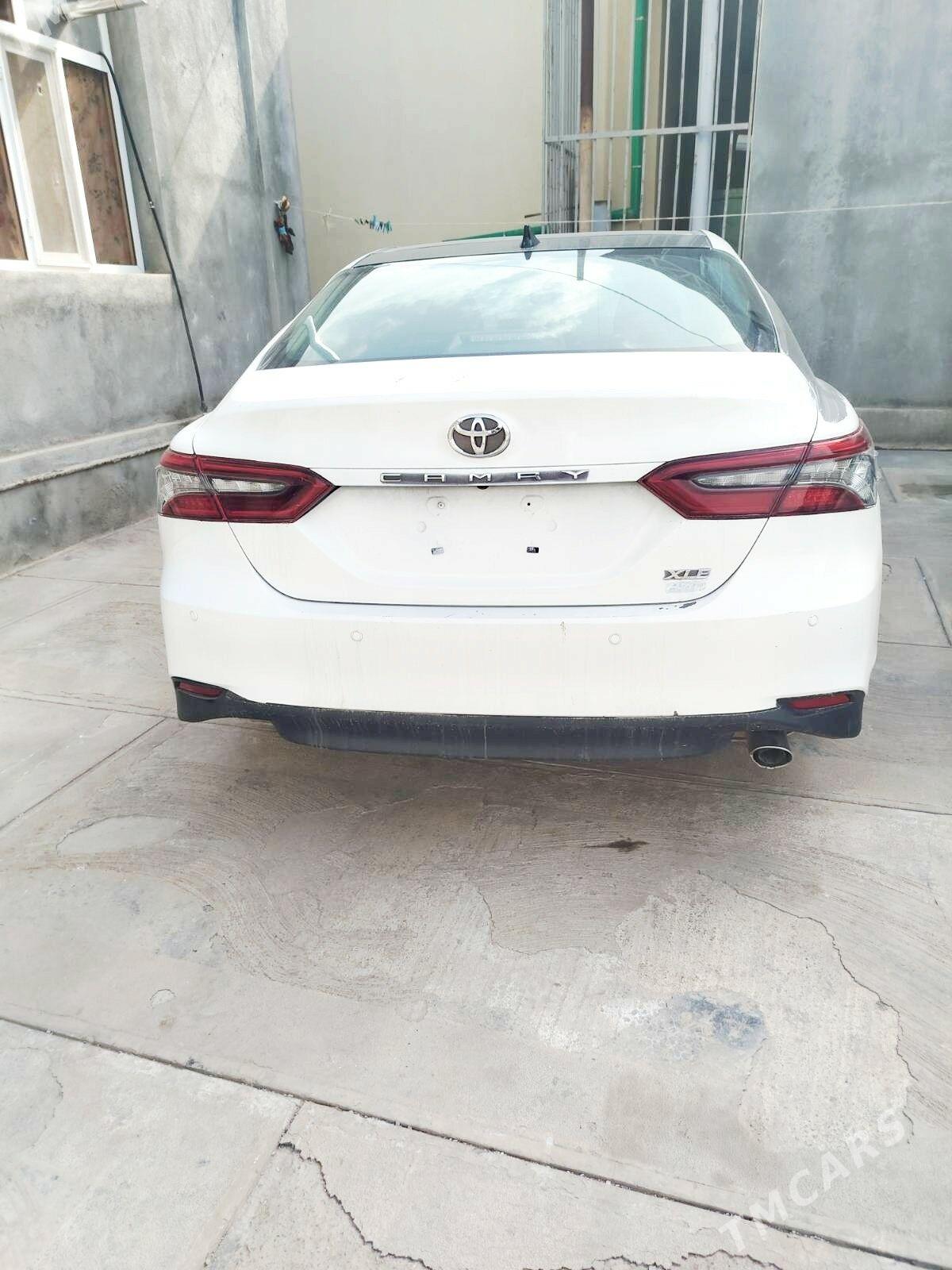 Toyota Camry 2022 - 350 000 TMT - Aşgabat - img 1