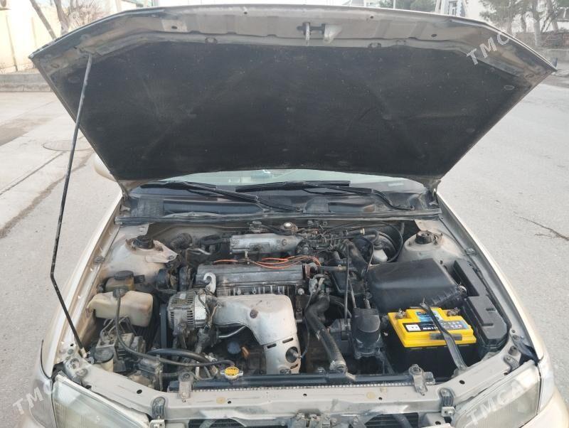 Toyota Camry 1998 - 135 000 TMT - 8 mkr - img 1
