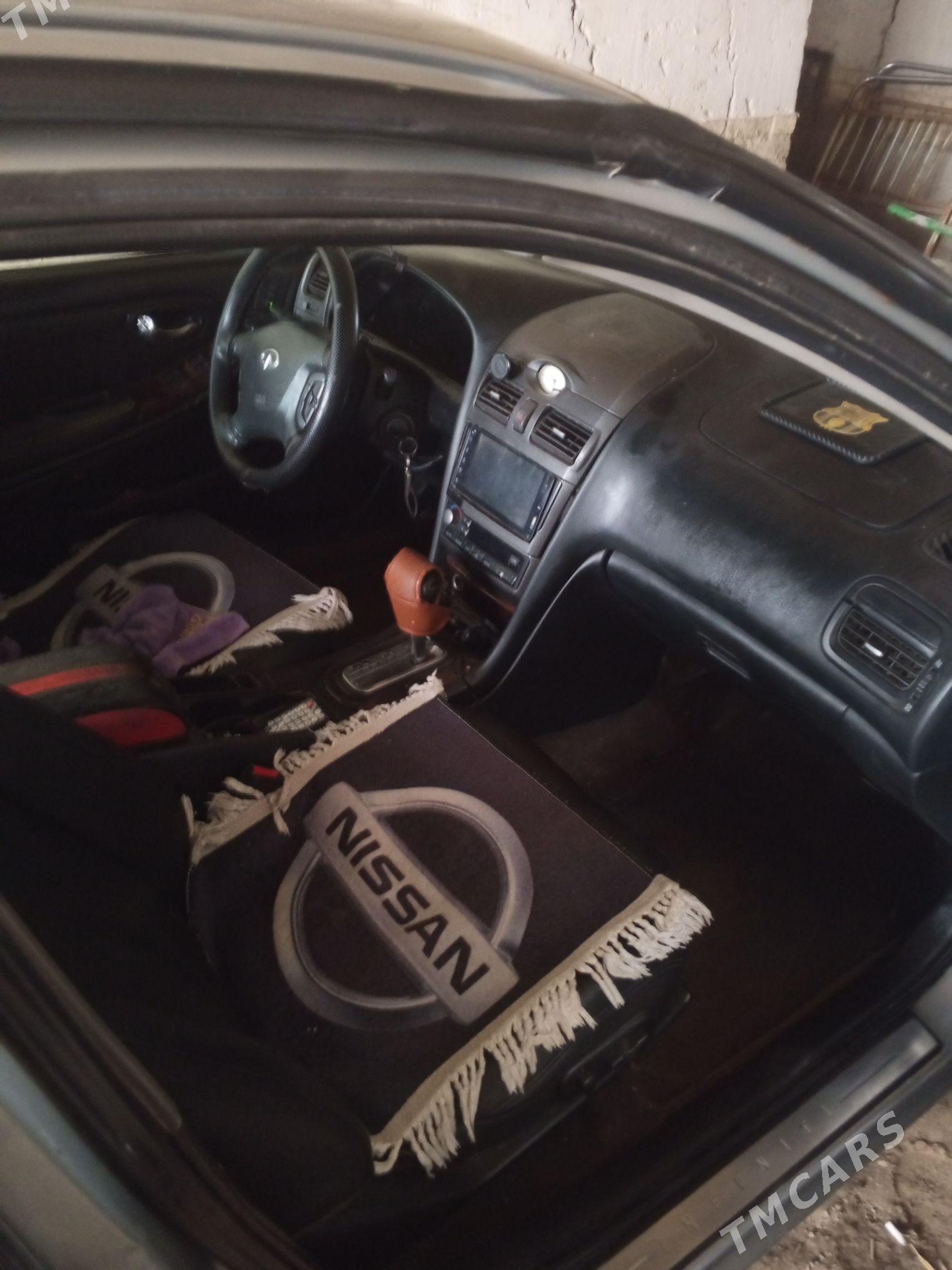 Infiniti I30 2001 - 90 000 TMT - Кёнеургенч - img 1