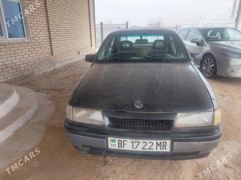 Opel Vectra 1993 - 25 000 TMT - Мары - img 1