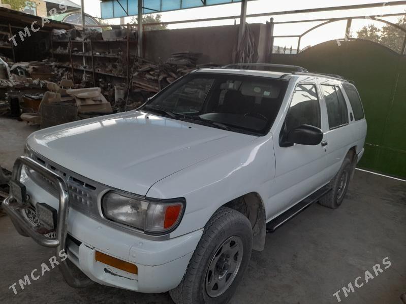 Nissan Pathfinder 1997 - 65 000 TMT - Magdanly - img 1