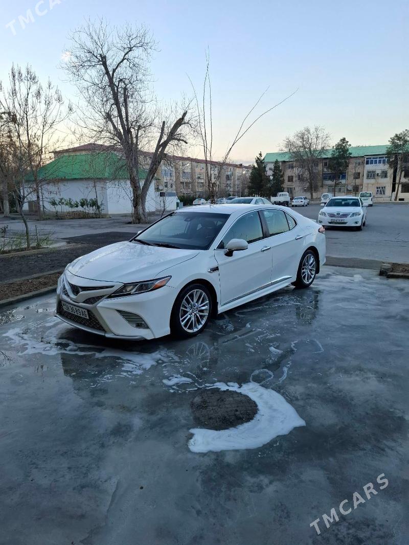 Toyota Camry 2019 - 325 000 TMT - Ашхабад - img 1