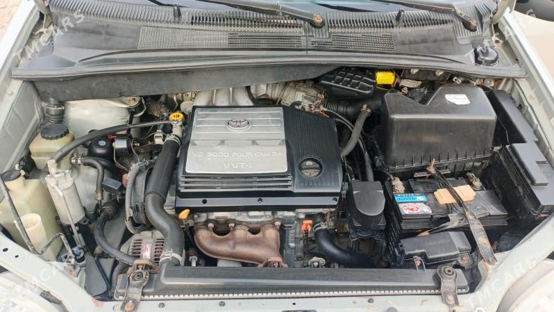 Toyota Sienna 2002 - 200 000 TMT - Mary - img 1