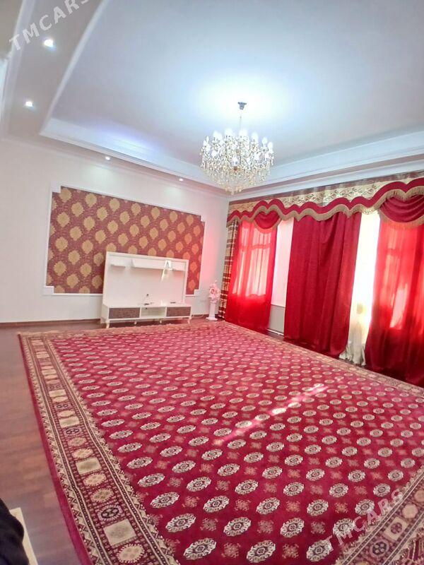 ELITKA MOSKOWSKIY 3 KOM - Moskowskiý köç. (10 ýyl abadançylyk şaýoly) - img 1