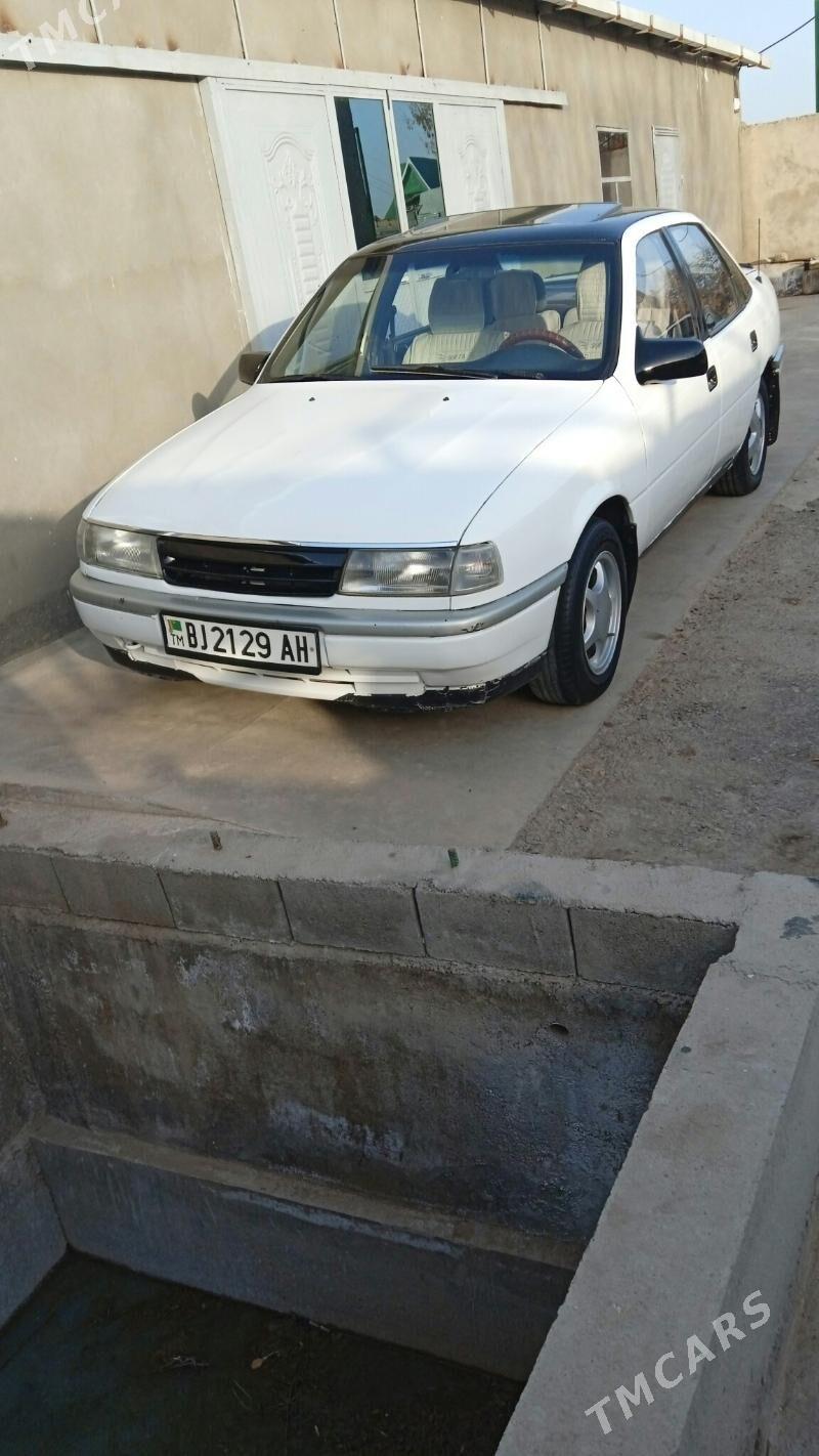 Opel Vectra 1990 - 35 000 TMT - Kaka - img 1