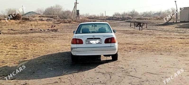 Toyota Corolla 1999 - 80 000 TMT - Köneürgenç - img 1