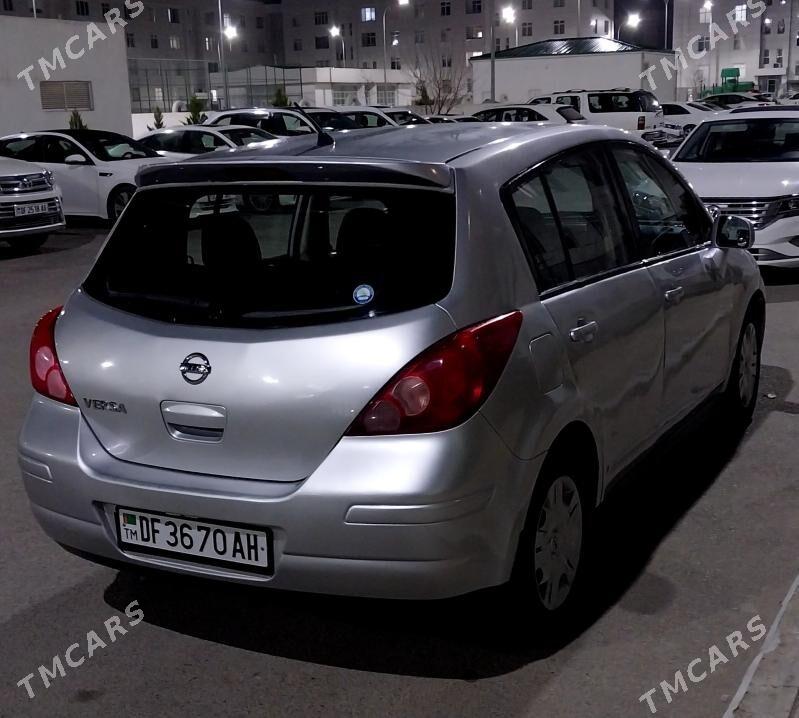 Nissan Versa 2011 - 117 000 TMT - Bäherden - img 1