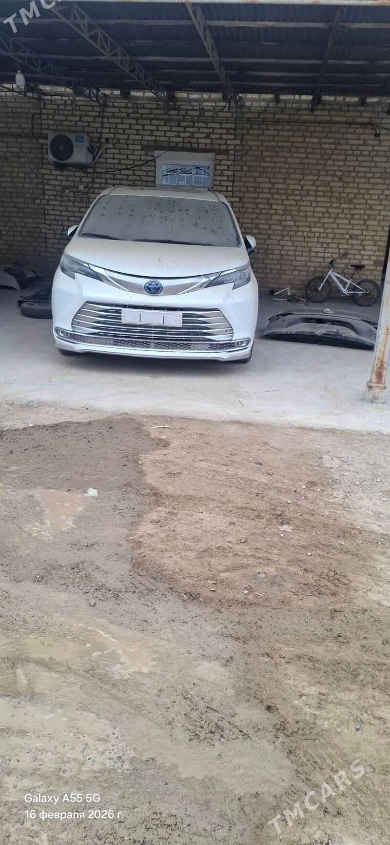 Toyota Sienna 2021 - 400 000 TMT - Mary - img 1