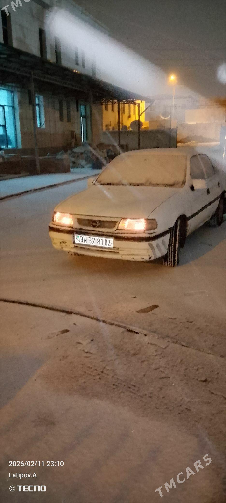 Opel Vectra 1993 - 35 000 TMT - Дашогуз - img 1