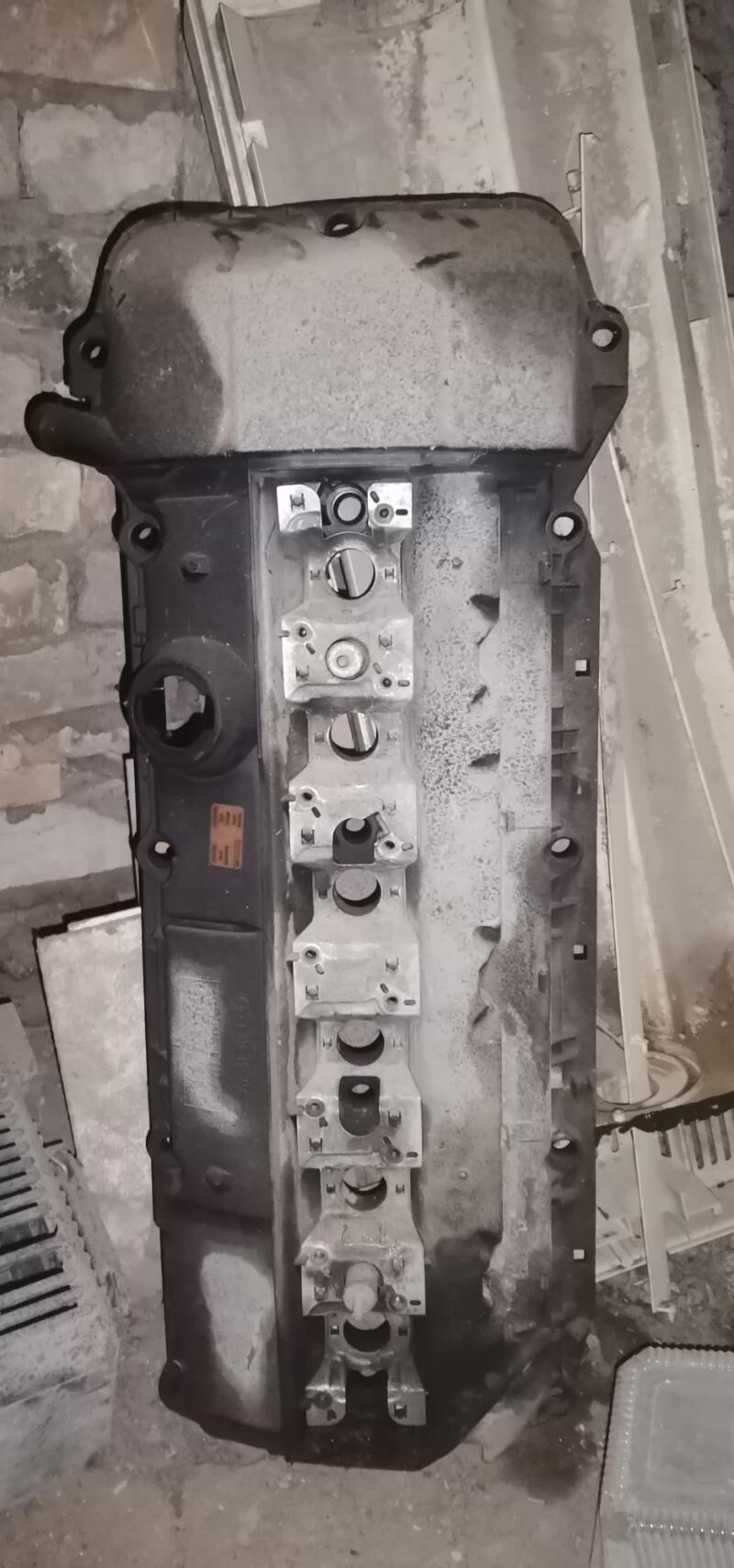 клапан крышка 350 TMT - Ашхабад - img 1