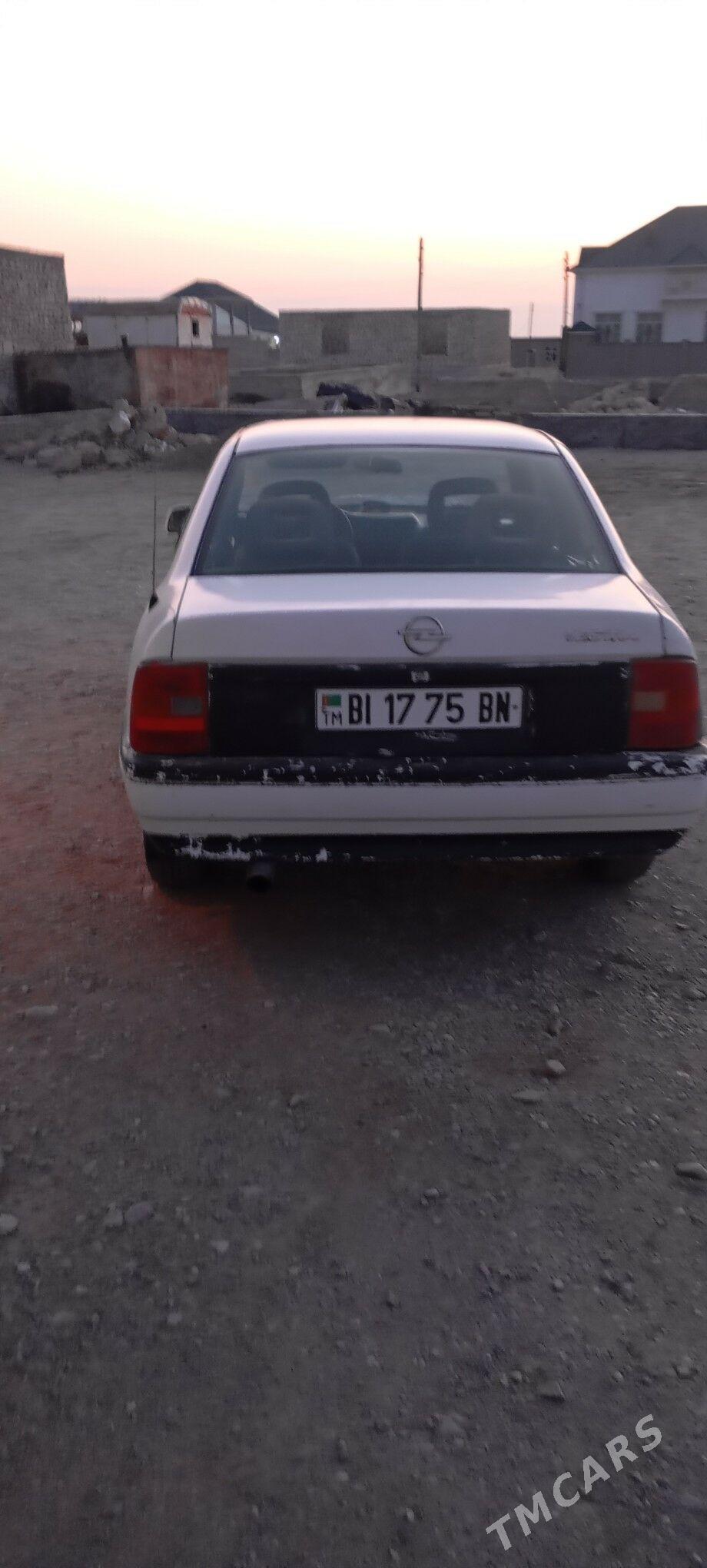 Opel Vectra 1991 - 22 000 TMT - Балканабат - img 1