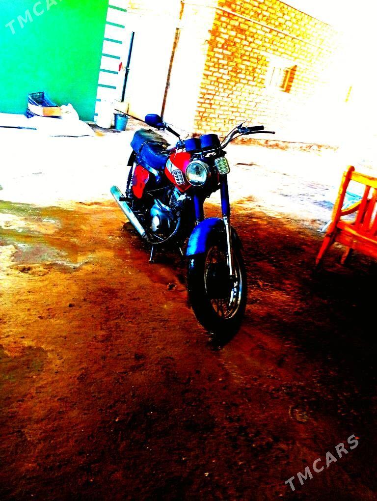 Iž Planeta 4 2010 - 7 000 TMT - Murgap - img 1