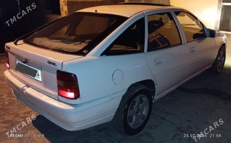 Opel Vectra 1992 - 28 000 TMT - Бахарден - img 1