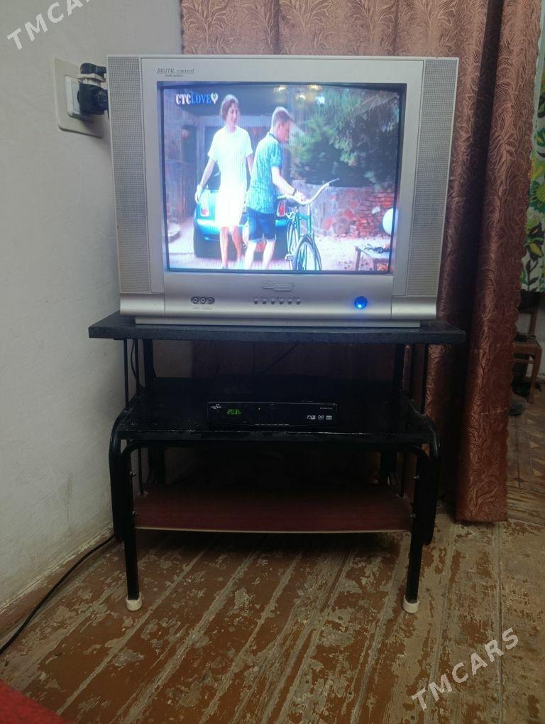 Телевизор тюнер с подставкой - Türkmenabat - img 1