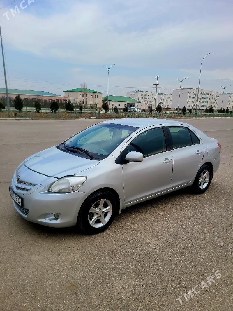 Toyota Yaris 2007 - 110 000 TMT - Дашогуз - img 1