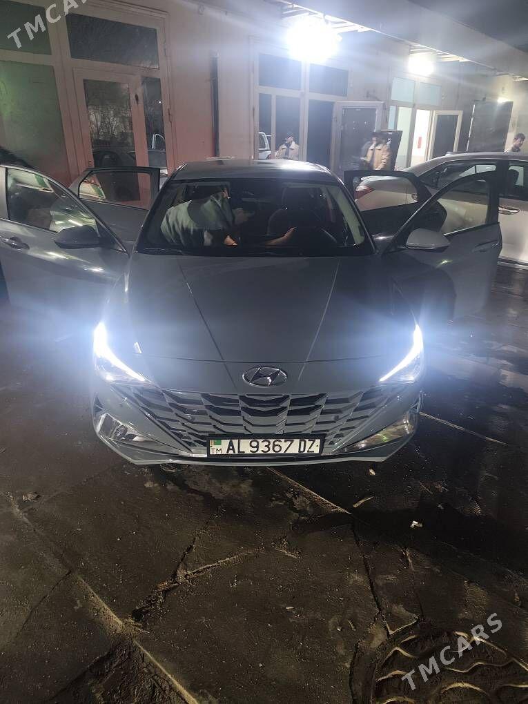 Hyundai Elantra 2022 - 220 000 TMT - Дашогуз - img 1