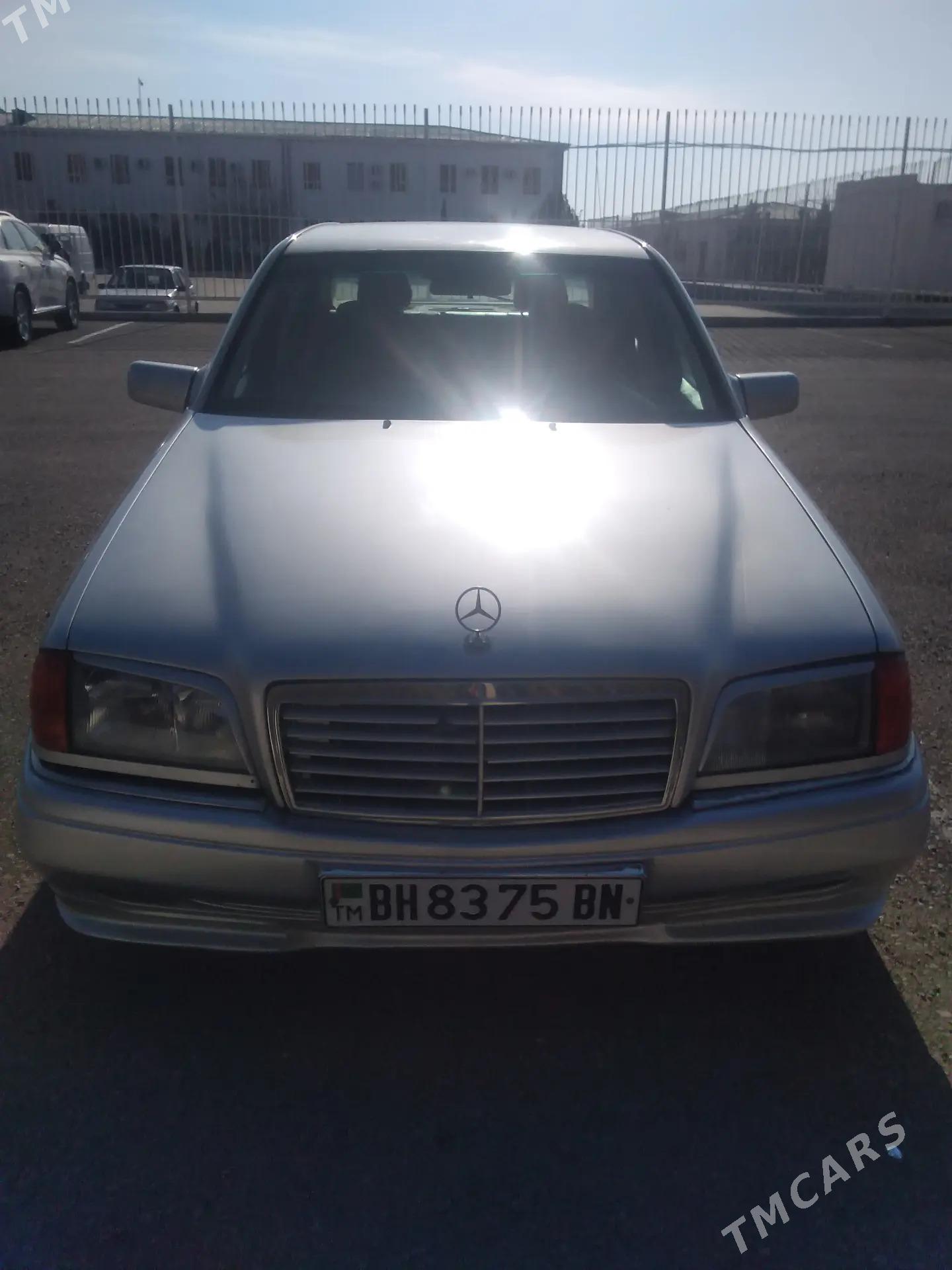 Mercedes-Benz C320 1995 - 58 000 TMT - Балканабат - img 1