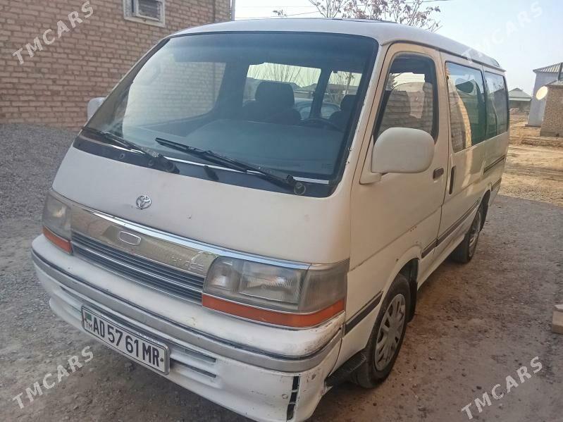 Toyota Hiace 1992 - 85 000 TMT - Мары - img 1