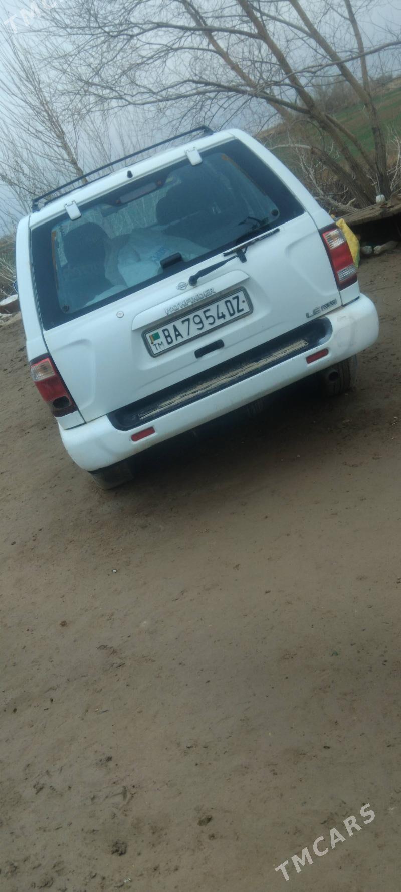 Nissan Pathfinder 2002 - 70 000 TMT - Ruhubelent etraby - img 1