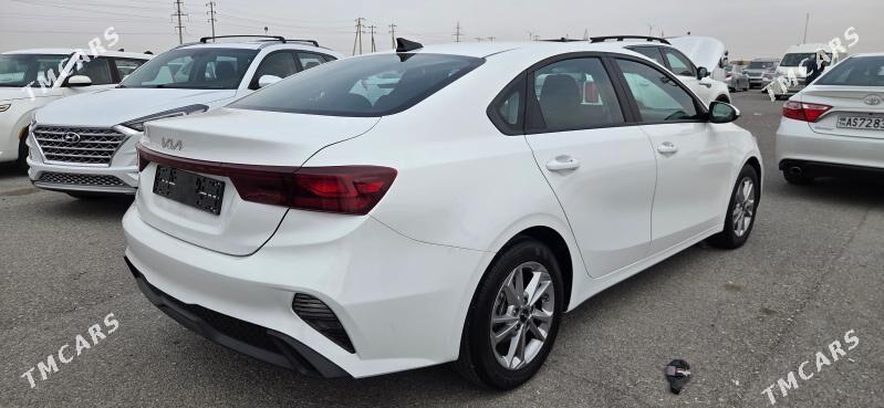 Kia Forte 2023 - 235 000 TMT - Досааф - img 1