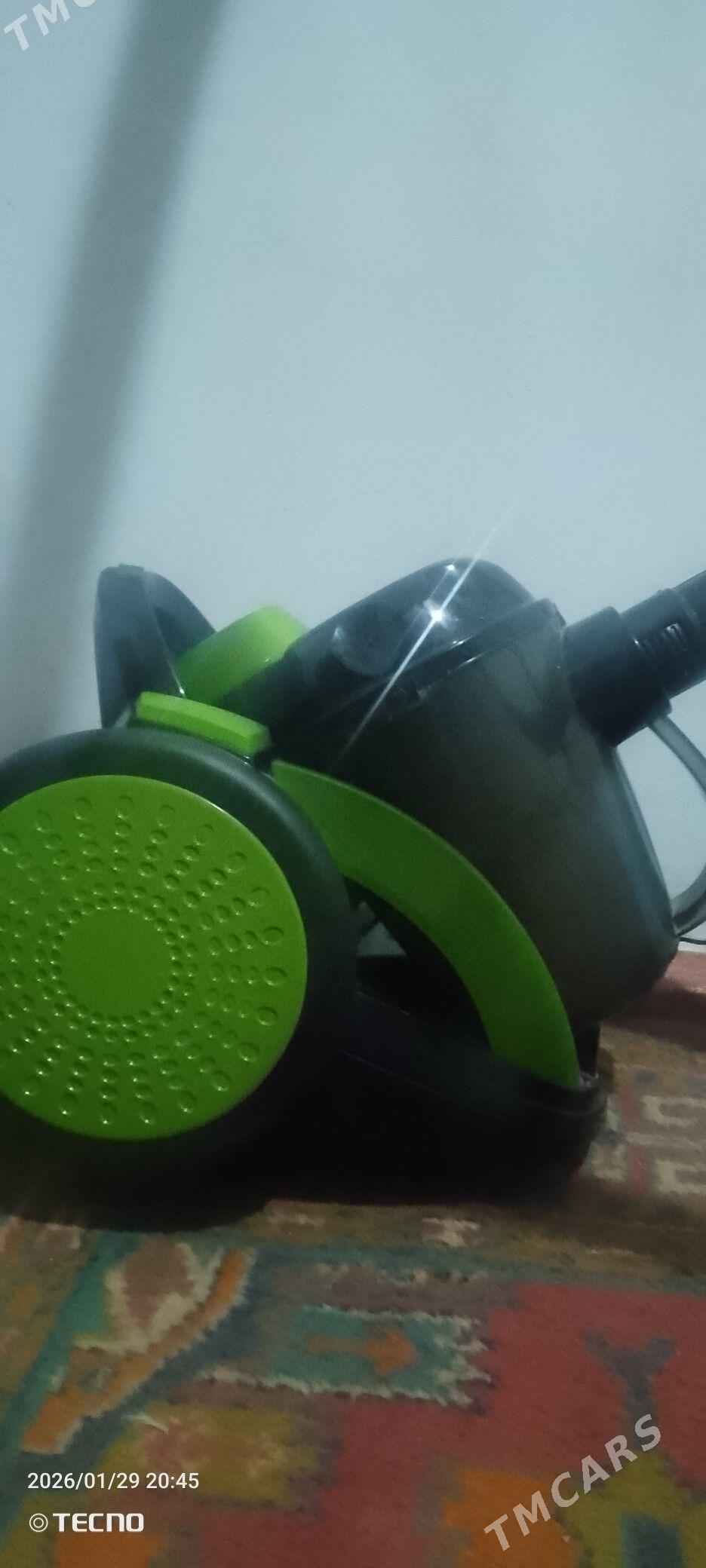 pilesos - Saýat - img 1