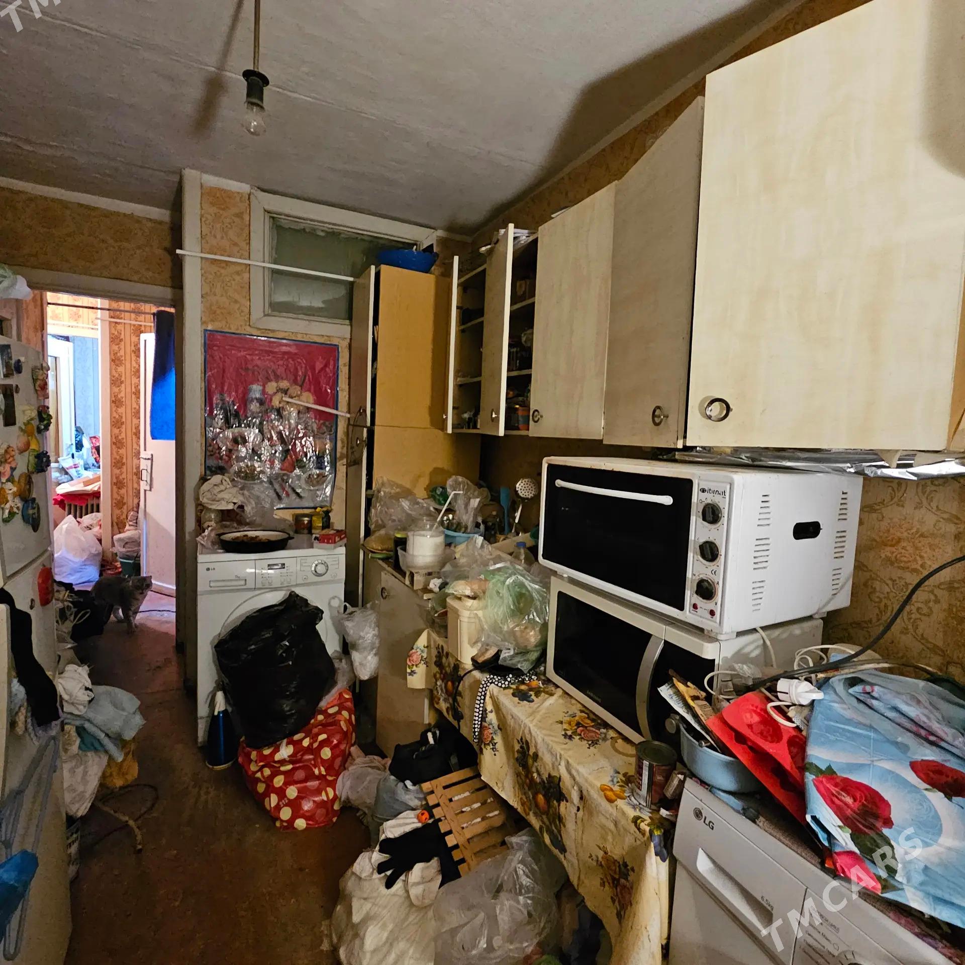 4 mkr 3 komnat - 4 мкр - img 1